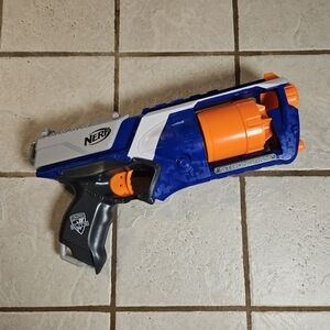 Nerf N-Strike Elite Strongarm Toy Gun Revolver Pistol 2011 Blue Tested